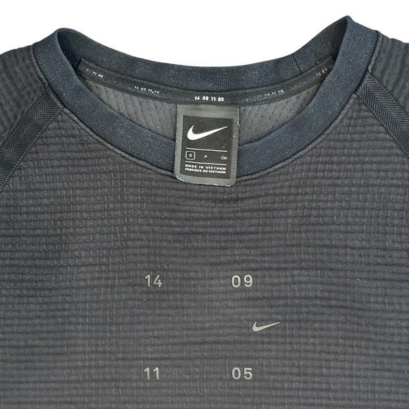 Nike Sportswear Tech Pack Crewneck Sweatshirt Black/Anthracite Small CU3782-010 - Picture 6 of 8